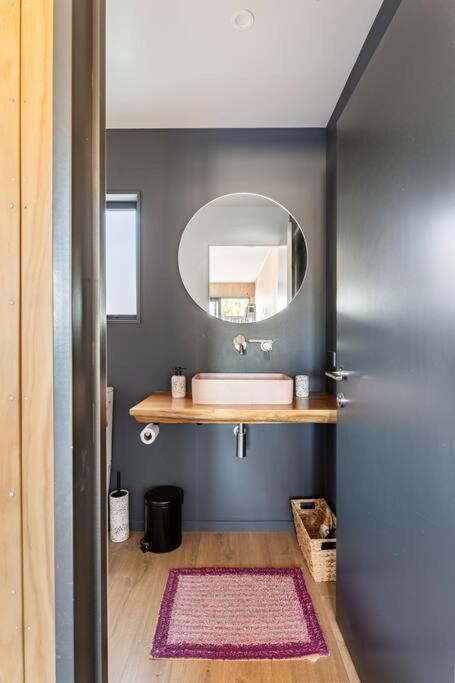 Cosy Studio With Mountain Views Apartment Wanaka Exterior photo